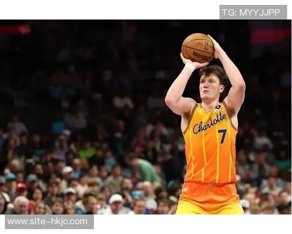 克尼佩尔分享三分球心得感谢队友助力将持续保持高水平表现