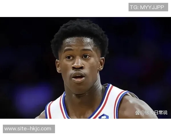 埃奇库姆闪耀赛场展现实力成新秀最佳球员引发热议